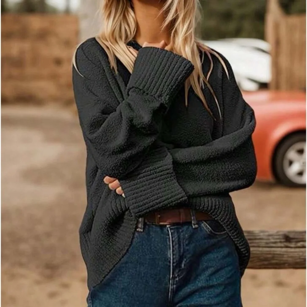 Pull over sweater trendy fall 2024 all size available